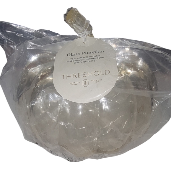 Threshold Glass Pumpkin  - Champagne - Picture 7 of 8